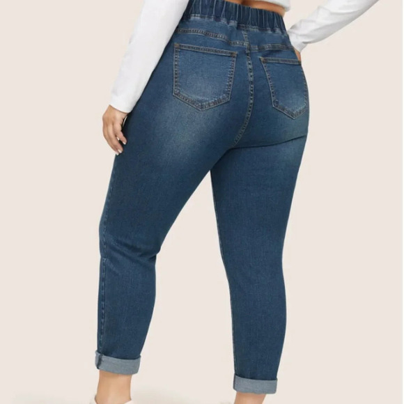 BloomChic Plus size Drawstring Elastic Waist Roll Hem Jeans - Picture 3 of 6